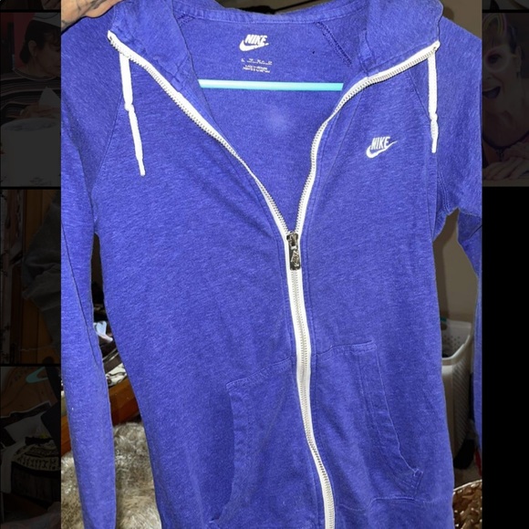 Nike zip jacket - Picture 2 of 2